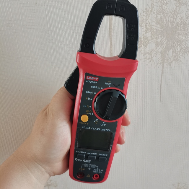 Brand New UNI T AC Current Clamp Meter UT204 PLUS Professional Digital Ammeter Pliers True RMS Electrical Tester NCV Auto Range
