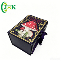 Boîte en papier pour vêtements avec rabat magnétique blanc de luxe personnalisé, boîtes cadeaux pliables avec fermeture magnétique et ruban