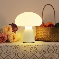 Lampe de table de style moderne veilleuse tactile en plastique blanc style champignon blanc décoration intérieure veilleuse LED rechargeable