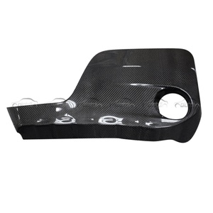 Pour BMW F80 M3 F82 F83 M4 : Kit carrosserie en fibre de carbone pour capot moteur, protection et garniture de capot. - Product Image 4