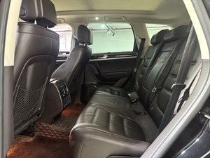 Volkswagen <span class=keywords><strong>Touareg</strong></span> 2016 3.0T Voiture d'<span class=keywords><strong>occasion</strong></span> conduite à gauche automatique <span class=keywords><strong>essence</strong></span> SUV pour l'exportation - Product Image 5