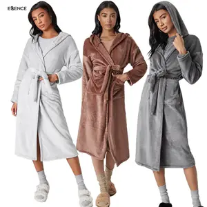 Custom Hooded Belt Spa Robes Inverno Manga Longa Veludo Térmico Roupão de banho das mulheres Flanela Robe Femme