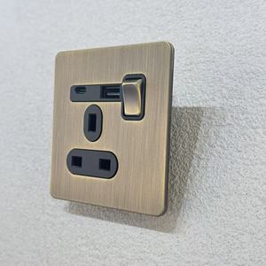 Nhà treo tường chuyển đổi ánh sáng retro màu xanh lá cây đồng chuyển đổi thép không gỉ 86 đơn 146 đôi Anh 13A Ổ cắm USB/Type-C 2. 1A 250V - Product Image 2