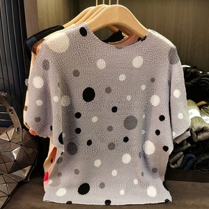 Top de manga corta holgado elegante de verano para <span class=keywords><strong>mujer</strong></span>, nuevo diseño, camiseta de <span class=keywords><strong>lunares</strong></span> con cuello de lazo 3D, camiseta bonita de talla grande - Product Image 2