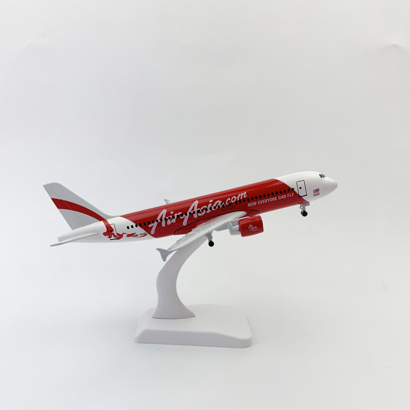 Yeni varış Die-cast oyuncak Model oyuncak Airasia Boeing 737 16cm alaşım oyuncak uçak tatil hediye için