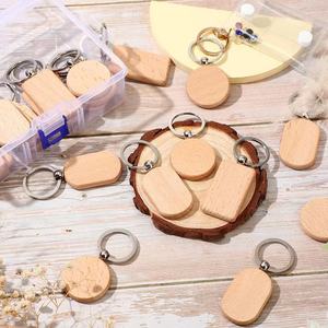 Exquisite Hand-Crafted Wooden Keychain Natural and Unique Decorative Accessory