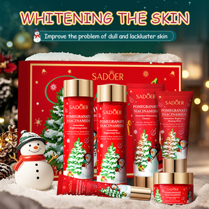 Coffret de Soins Coréens Éclaircissant et Hydratant à la Grenade de Noël, Vitamine C et Niacinamide pour le Corps - Product Image 5