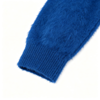 Pull en mohair bleu roi uni, moelleux et duveteux, à col montant, coupe oversize et tricot ample pour homme