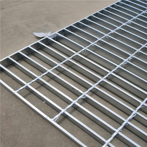 כיסוי תעלת ניקוז תעשייתי חיצוני מודרני מפלדה מגולוונת עמידה בפני חלודה, אש והחלקה, בעל חוזק גבוה - Product Image 3