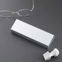 E88 étui à lunettes en alliage d'aluminium, vente en gros étuis à lunettes en métal portable résistant à la pression léger et à la mode