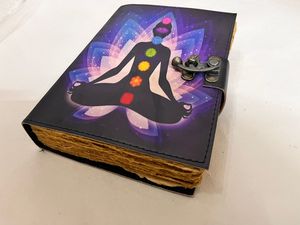 Cuaderno de Cuero con Diseño de Calavera de Cuervo Gótico 5x7, Grimoire de Hechizos de Brujería para Halloween, Regalo para Hombres, Cuaderno Promocional - Product Image 1