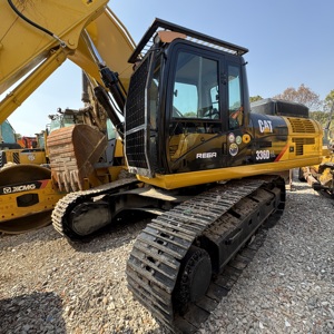 Excavatrice sur chenilles hydraulique d'occasion CAT 336D2L, équipement économe en carburant avec moteur et engrenages, fabriquée en 2023 - Product Image 6