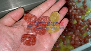 Excelente rendimiento TG, productos de gran oferta, máquina de caramelos de goma dura de color, línea de producción de piruletas planas - Product Image 3