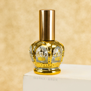 Personnalisé en forme de couronne fantaisie 3ml 6ml 9 ml 12 ml Arabe Arabe Luxe <span class=keywords><strong>Oud</strong></span> <span class=keywords><strong>Parfum</strong></span> Huile Vieux Verre Pulvérisateur Bouteille avec Boîte - Product Image 1