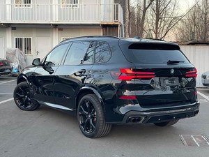 <span class=keywords><strong>BMW</strong></span> <span class=keywords><strong>X5</strong></span> 2025 XDrive 30Li Paquete M Sport, Tracción en las Cuatro Ruedas, SUV a <span class=keywords><strong>Gasolina</strong></span>, 2.0T, Caja de Cambios Automática, Volante a la Izquierda, Vehículos de <span class=keywords><strong>Segunda</strong></span> <span class=keywords><strong>Mano</strong></span> - Product Image 3