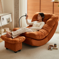 Fauteuil inclinable moderne en tissu crème Monico avec repose-pieds, idéal pour hôtel, chambre, salon, mobilier de maison