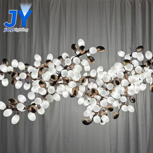 Lustre <span class=keywords><strong>en</strong></span> métal et verre personnalisable <span class=keywords><strong>en</strong></span> forme de grande grappe de raisin, idéal pour les halls d'hôtel, les villas et les escaliers. - Product Image 6