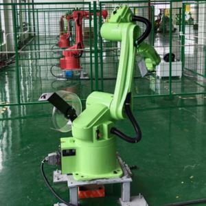 Bras robotisé 6 axes pour tournage, empilage, chargement, pulvérisation, machine CNC pour le travail du bois, gravure, moteur PLC, entraînement servo-électrique, IP65 - Product Image 2