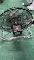 Prix d'usine Ventilateur de table à panneau solaire portable de 12 pouces avec batterie au lithium de grande capacité rechargeable et longue durée de vie