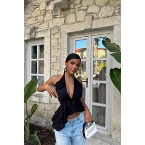 เสื้อครอปผูกเชือกสีดำลายดอกกุหลาบสำหรับผู้หญิง เสื้อกล้ามผู้หญิง - Product Image 5