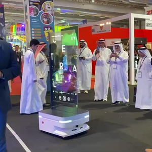 หุ่นยนต์โฆษณาดิจิทัลแบบโปร่งใส Reeman OLED พร้อมระบบสั่งงานด้วยเสียง AI และระบบโฆษณาเคลื่อนที่ - Product Image 3