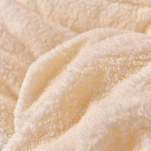 <span class=keywords><strong>Couette</strong></span> <span class=keywords><strong>en</strong></span> Duvet <span class=keywords><strong>d</strong></span>'<span class=keywords><strong>agneau</strong></span> et flocons de neige, 5 étoiles, <span class=keywords><strong>couette</strong></span> <span class=keywords><strong>en</strong></span> microfibre pour la maison, hôtel - Product Image 6