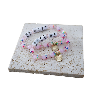 खुश उपहार गर्म बिक्री कस्टम नरम मिट्टी के कंगन के सामान की दोस्ती महिला लड़कियों के लिए अंग्रेजी अक्षर कोण - Product Image 3