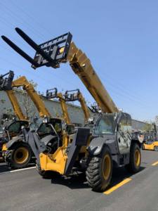 XC6-1056VN Telehandler 10000LB Capacity 56FT Reach Powerful Cummins Engine 4x4 Telescopic Forklift Construction Machine Ready - Product Image 6