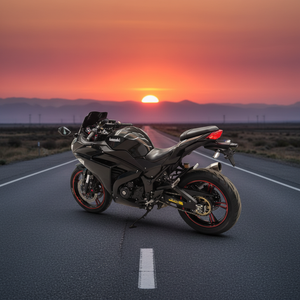 Moto sportive <span class=keywords><strong>Kawasaki</strong></span> Ninja Junior avec moteur bicylindre refroidi par eau de <span class=keywords><strong>650</strong></span> cm³. Le corps est conçu pour être léger. - Product Image 1