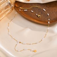 Niche Collier en acier inoxydable en forme de Y pour femmes sans ternissement PVD Plaqué or 18 carats Colliers de perles Colliers pendentif de mode