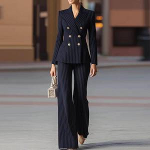 <span class=keywords><strong>Blazer</strong></span> <span class=keywords><strong>a</strong></span> <span class=keywords><strong>righe</strong></span> da <span class=keywords><strong>donna</strong></span> con colletto <span class=keywords><strong>a</strong></span> revers, tasche con bottoni e maniche lunghe - Product Image 3