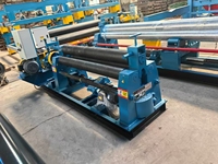 Machine à rouler les plaques automatique multifonction à 3 rouleaux fabriquée en Chine avec un moteur de qualité essentielle