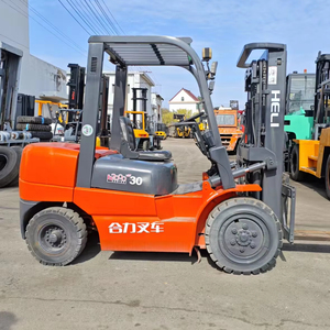 Montacargas diésel usados originales japoneses Tcm/Komatsu/HELI FD30 FD50 de 3 toneladas en venta en Shanghái - Product Image 1