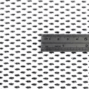 Tissu en maille 3D 100% polyester de 7 mm d'épaisseur avec fonction mémoire pour écran d'impact de simulateur de golf - Product Image 2