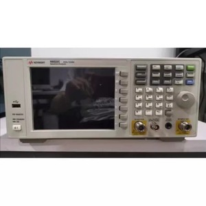เครื่องวิเคราะห์ HP/Keysight N9322C 9kHz - 7 GHz พร้อมแหล่งกำเนิดสัญญาณ TG xgeqpt - Product Image 4