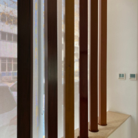 Système de Façade à Lamelles en Aluminium Architecturales Personnalisées, Résistantes au Feu et à Faible Entretien, Pare-Soleil Vertical Extérieur, Mur de Pare-Soleil