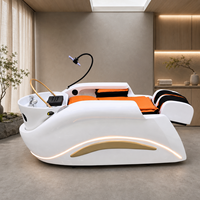 Chaise de massage pour shampoing en fibre de verre orange avec éclairage LED intégré, système de spa capillaire et bassin en céramique pour salon de coiffure moderne