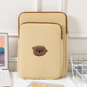Hecho en China Logotipo personalizado Bordado impermeable Acolchado Bicapa Laptop Bag Bear Design Laptop Sleeve Bag - Product Image 3