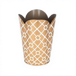Poubelle en métal de qualité supérieure, forme et dimensions personnalisées, pour une utilisation en extérieur et en intérieur. - Product Image 1