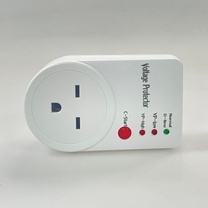 Protector de Voltaje para Enchufe Americano de 220V 16A, Protección para Refrigerador, Autoprueba - Product Image 1