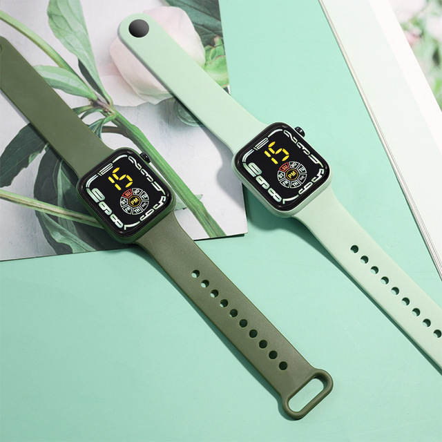 Custom Logo LED Digital Watch Kids Children Sports Wristwatch Boys Girls Electronic Fashion Bracelet Watch