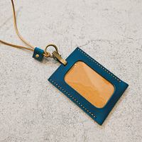 Porte-badge en cuir PU vintage, étui de carte d'identité portable, étui de carte de luxe pour ami