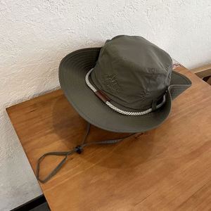 Chapeau de randonnée d'extérieur imperméable et respirant avec protection solaire, logo brodé et cordon, modèle de designer d'usine - Product Image 6