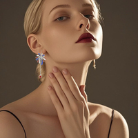 Boucles d'oreilles tendance bleues et rouges avec paillettes de feux d'artifice et design diamant, boucles d'oreilles longues, cadeau pour le jour de l'indépendance américaine, accessoire de boucles d'oreilles