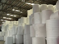 Rouleau de mousse de polyuréthane blanc de haute qualité, léger, flexible, durable, pour emballage, épaisseur 0,5-10 mm, longueur personnalisable, Vietnam