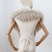Ensemble en fausse fourrure mongole moelleuse sur mesure OEM ODM pour femme : Gilet sans manches, bottes hautes et sac à main – Couleur et logo personnalisables