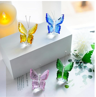 Figurine et statue de papillon volant en cristal rose, base en boule de cristal, animal en verre taillé, ornement de collection, décoration de bureau et de maison, cadeau