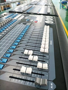 Console <span class=keywords><strong>DMX</strong></span> KING KONG-1024S pour éclairage professionnel de discothèque, console d'éclairage de scène, contrôleur Art-net pour boîte de nuit, mariage, bar - Product Image 4