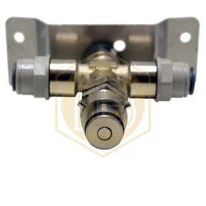 Testa per lavaggio auto John Guest tipo Pin-Lock con raccordo e guarnizioni EPDM (per uso alimentare) con uscita filettata 3/8 BSP - Product Image 3