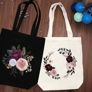 Kit de broderie XIXI pour sac fourre-tout en toile fait main, motif floral, manuel d'instructions, fils en polyester pour débutants en point de croix - Product Image 1